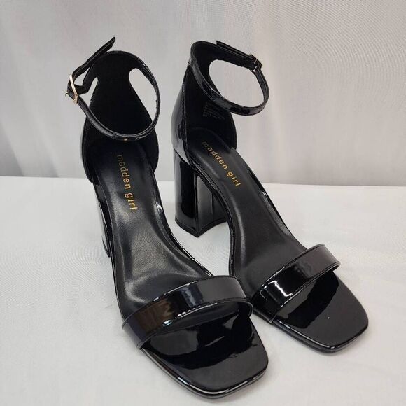 Madden Girl STAR Block Heel Platform Sandal Ankle Strap Square Toe Black Size 8 - Picture 1 of 9